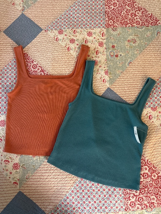 Old Navy Tops - Square neck, ribbed with thick straps tank bundle women’s M